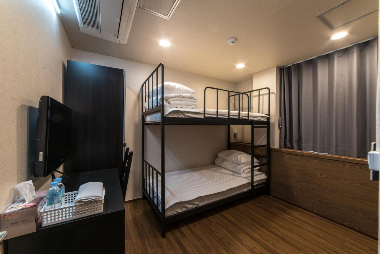 Soosong Guesthouse โซล ภายนอก รูปภาพ