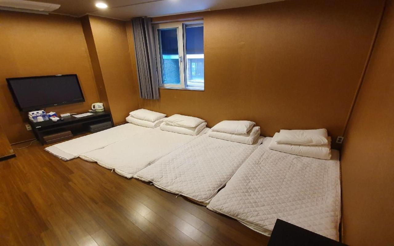 Soosong Guesthouse โซล ภายนอก รูปภาพ